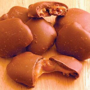Chocolate Peanut Turtles